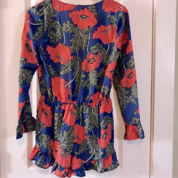 Tularosa Bishop Flower Romper - Picture 4 of 5